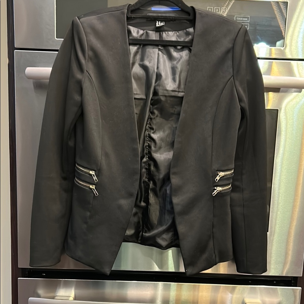 Forever 21 Sleek Black Blazer with Metallic Zippers